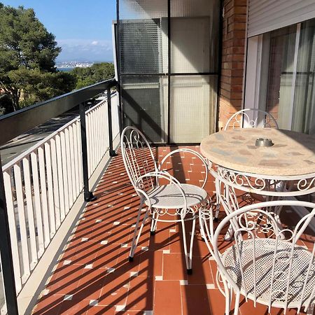 Familia, Amigos Y Playa Apartment Salou Luaran gambar