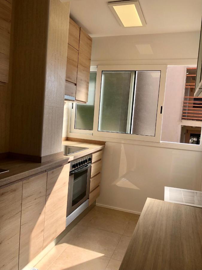 Familia, Amigos Y Playa Apartment Salou Luaran gambar