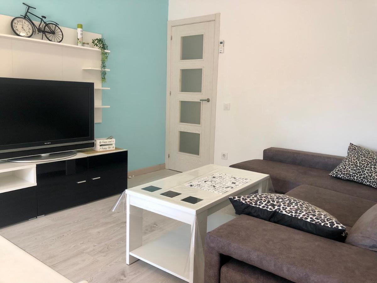 Familia, Amigos Y Playa Apartment Salou Luaran gambar